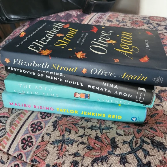 Set of 4 books - Picture 4 of 4